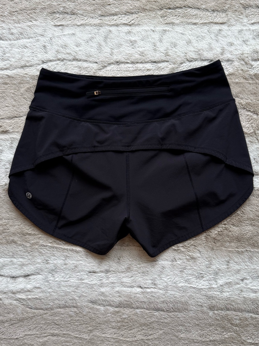Lululemon Speed Up Mid-Rise Short
4" in Black Size 4 - Picture 6 of 16